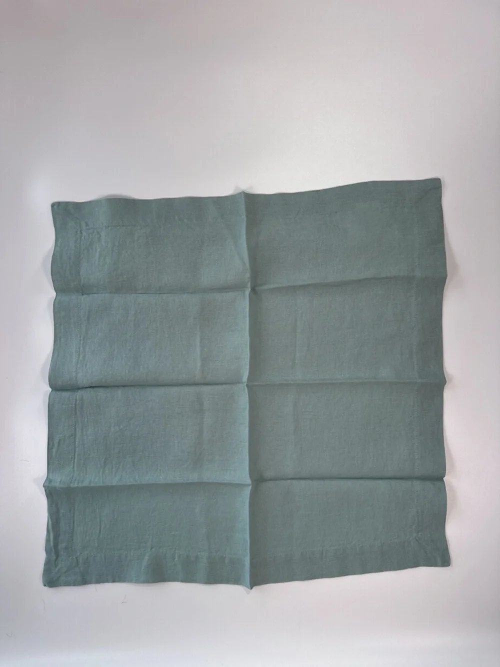 Crate Barrel Linen Dinner Napkins Set Of 4 Helena Blue Mist